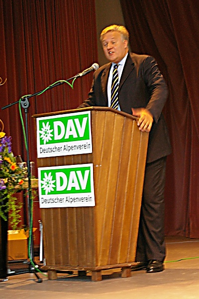 Landrat Wolfgang Spelthahn %EF%BF%BD%EF%BF%BD G%EF%BF%BD%EF%BF%BDnter Kobiolka © Deutscher Alpenverein Sektion Rheinland-Kln