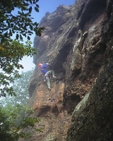 An der Burgwand